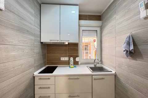 Appartamento in vendita a Torrevieja, Alicante, Spagna 2 camere da letto, 65 mq. N° 182846 - foto 13