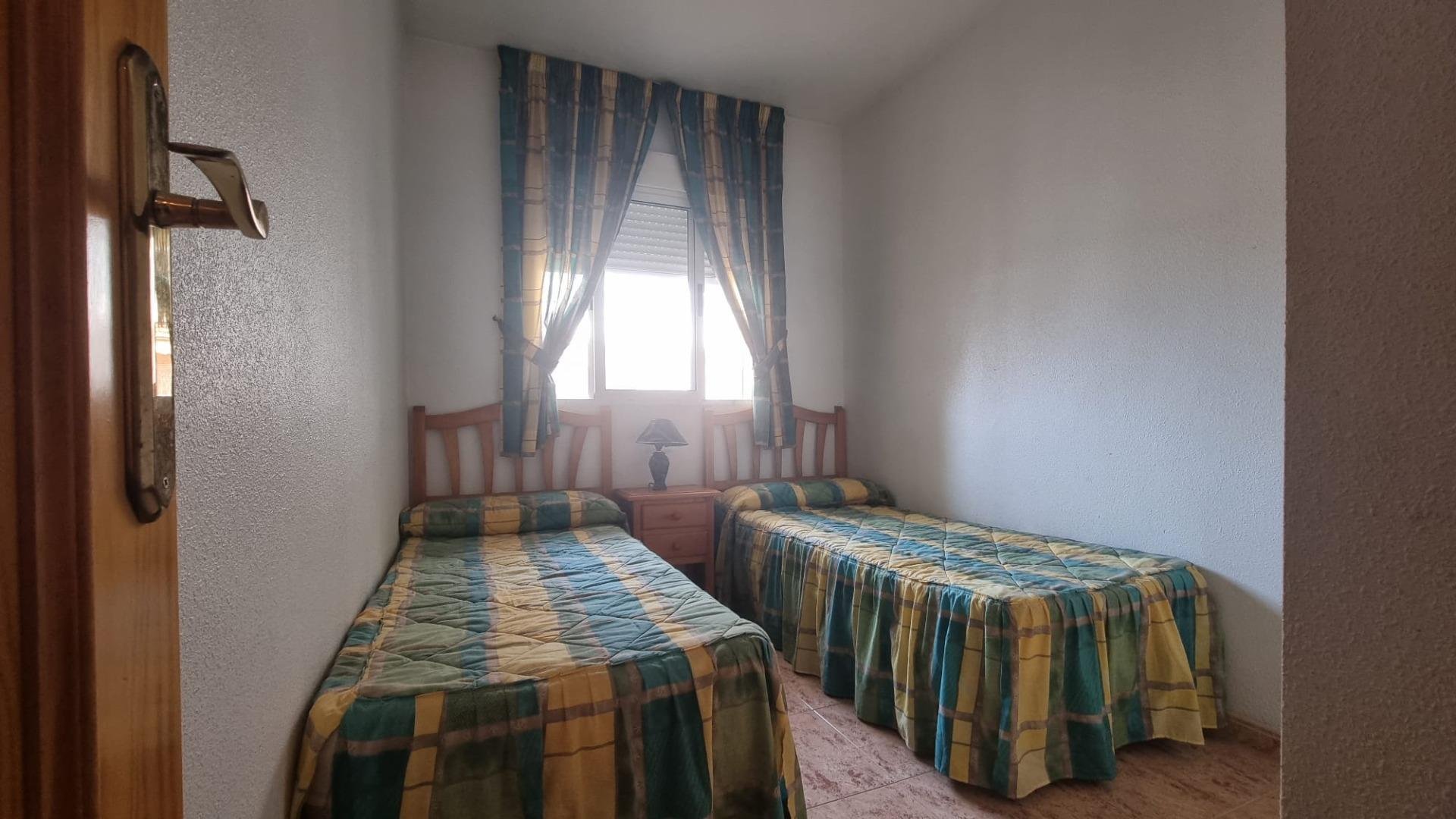 Квартира в Торревьеха, Аликанте, Испания 2 спальни, 64м2 №182841