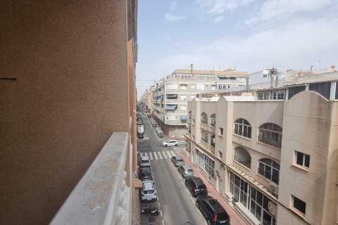 Wohnung zum Verkauf in Torrevieja, Alicante, Spanien 2 Schlafzimmer, 64 m2 Nr. 182841 - Foto 15