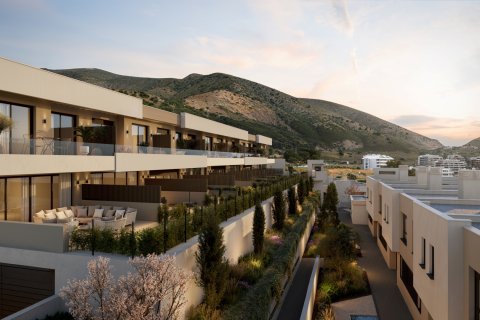 Huoneisto myytävänä Fuengirola, Malaga, Espanja, 3 makuuhuonetta, 178 m2 No. 180469 - kuva 3