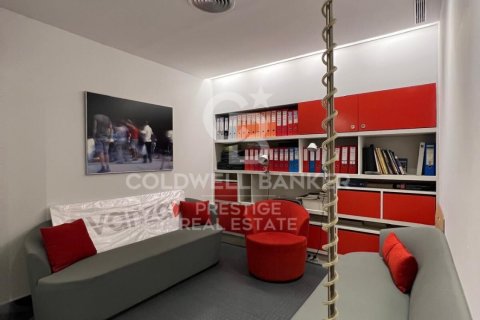 House for sale in Barcelona, Spain 4 bedrooms, 619 sq.m. No. 158950 - photo 14
