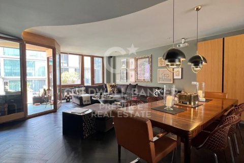 House for sale in Barcelona, Spain 4 bedrooms, 619 sq.m. No. 158950 - photo 9