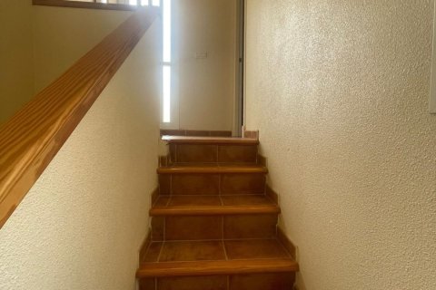 Kaupunkipientalo myytävänä Torrevieja, Alicante, Espanja, 3 makuuhuonetta, 200 m2 No. 152091 - kuva 14