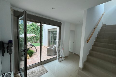 Townhouse for sale in Punta Prima, Alicante, Spain 3 bedrooms, 107 sq.m. No. 152092 - photo 23