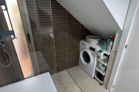 Townhouse for sale in Punta Prima, Alicante, Spain 3 bedrooms, 107 sq.m. No. 152092 - photo 29