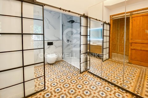 Apartament w Barcelona, Hiszpania 3 sypialnie, 154 mkw. nr 158672 – zdjęcie 10