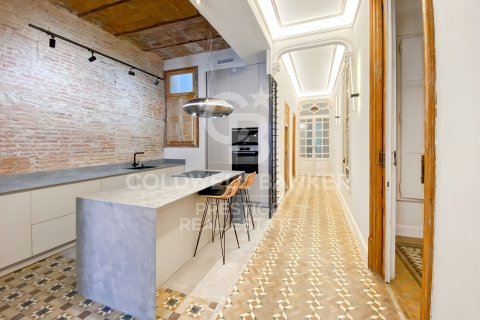 Huoneisto myytävänä Barcelona, Espanja, 3 makuuhuonetta, 154 m2 No. 158672 - kuva 4