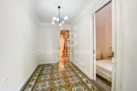 Apartament w Barcelona, Hiszpania 3 sypialnie, 154 mkw. nr 158672 – zdjęcie 16