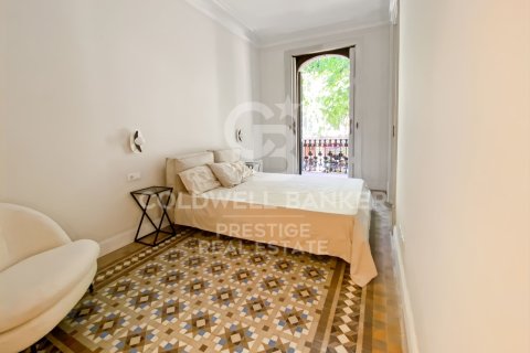 Huoneisto myytävänä Barcelona, Espanja, 3 makuuhuonetta, 154 m2 No. 158672 - kuva 19