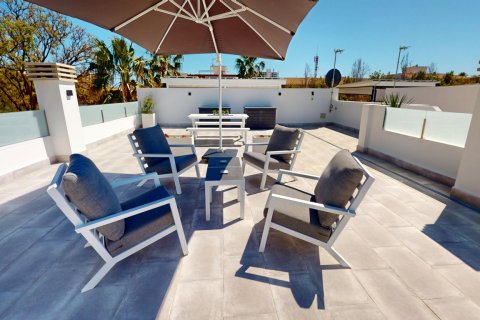 Villa for sale in Los Alcazares, Murcia, Spain 3 bedrooms, 118 sq.m. No. 161678 - photo 10