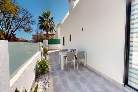 Villa for sale in Los Alcazares, Murcia, Spain 3 bedrooms, 118 sq.m. No. 161678 - photo 9