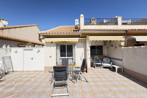 Bungalow i La Zenia, Alicante, Spanien 4 sovrum, 90 kvm. Nr. 161691