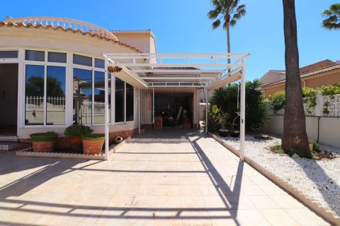 Villa à vendre à Ciudad Quesada, Alicante, Espagne, 2 chambres, 119 m2 No. 161689 - photo 14