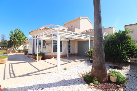 Villa à vendre à Ciudad Quesada, Alicante, Espagne, 2 chambres, 119 m2 No. 161689 - photo 19