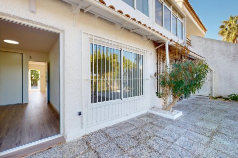 Bungalow w Villamartin, Alicante, Hiszpania 2 sypialnie, 58 mkw. nr 161680 – zdjęcie 24