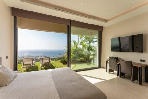 Villa for sale in Tenerife, Spain 3 bedrooms, 609 sq.m. No. 194719 - photo 8