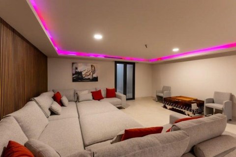Villa for sale in Tenerife, Spain 3 bedrooms, 609 sq.m. No. 194719 - photo 11