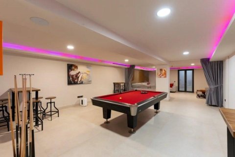 Villa for sale in Tenerife, Spain 3 bedrooms, 609 sq.m. No. 194719 - photo 23