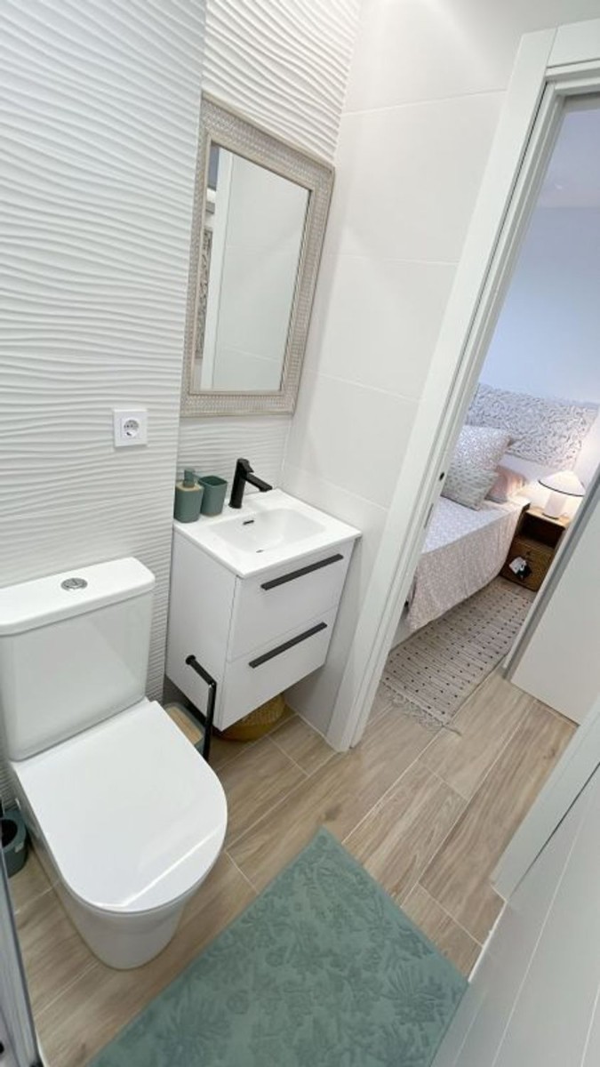 Apartment in Punta Prima, Alicante, Spain 3 bedrooms, 82 sq.m. No. 147900