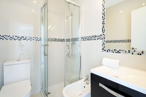 Apartment for sale in Punta Prima, Alicante, Spain 3 bedrooms, 88 sq.m. No. 147904 - photo 21