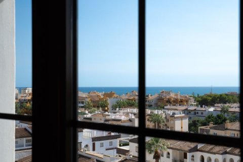 Продажа квартиры в Пунта Прима, Аликанте, Испания 3 спальни, 93м2 №147902 - фото 16