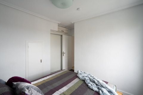 Продажа квартиры в Пунта Прима, Аликанте, Испания 3 спальни, 93м2 №147902 - фото 18