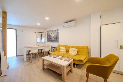 Apartment à vendre à Torrevieja, Alicante, Espagne, 2 chambres, 54 m2 No. 146512 - photo 13