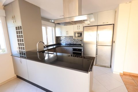 Apartamento en venta en Alicante, España 4 dormitorios, 195 m2 No. 146514 - foto 5