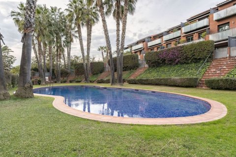 Māja Sitges, Barcelona, Spānijā 4 istabas, 309 m2 Nr. 166748