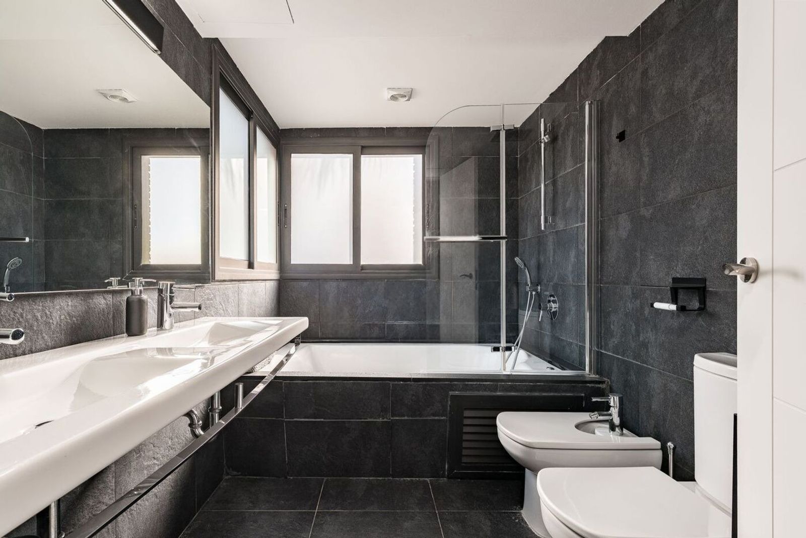 House in Sitges, Barcelona, Spain 4 bedrooms, 309 sq.m. No. 166748