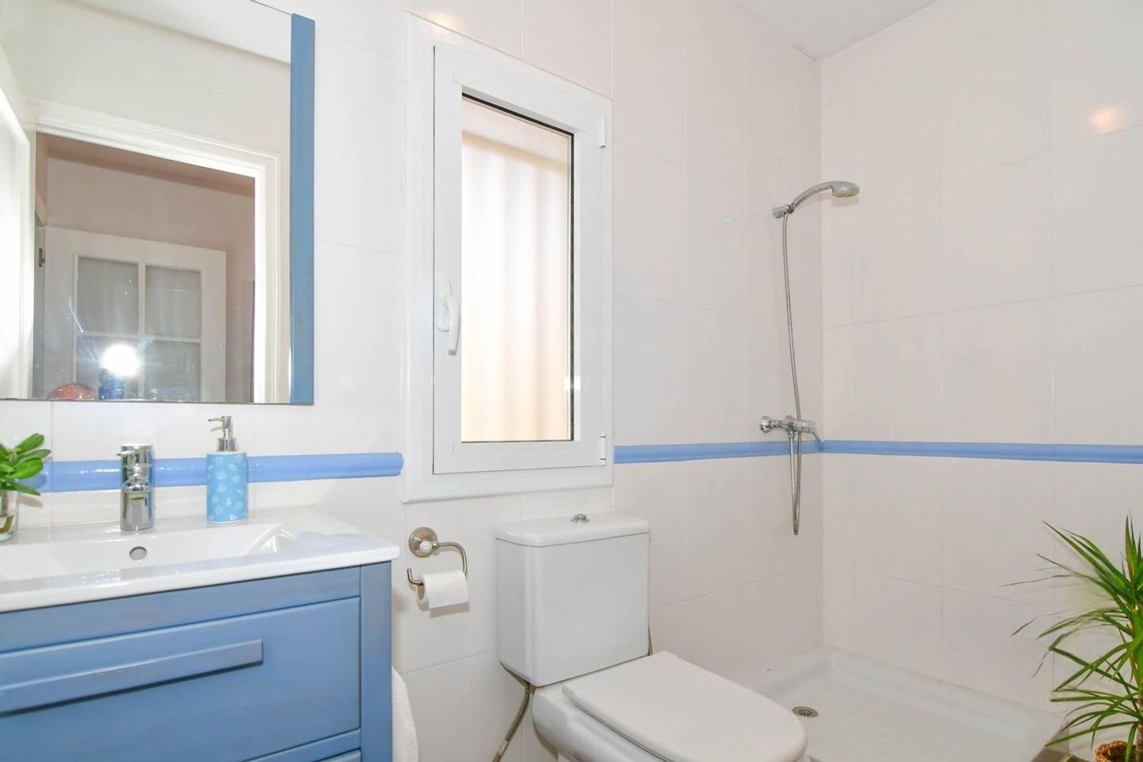 House in Coma-Ruga, Tarragona, Spain 3 bedrooms, 184 sq.m. No. 166744