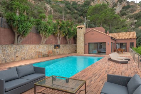 Māja pārdošanā Begur, Girona, Spānijā 4 istabas, 276 m2 Nr. 166743 - attēls 2