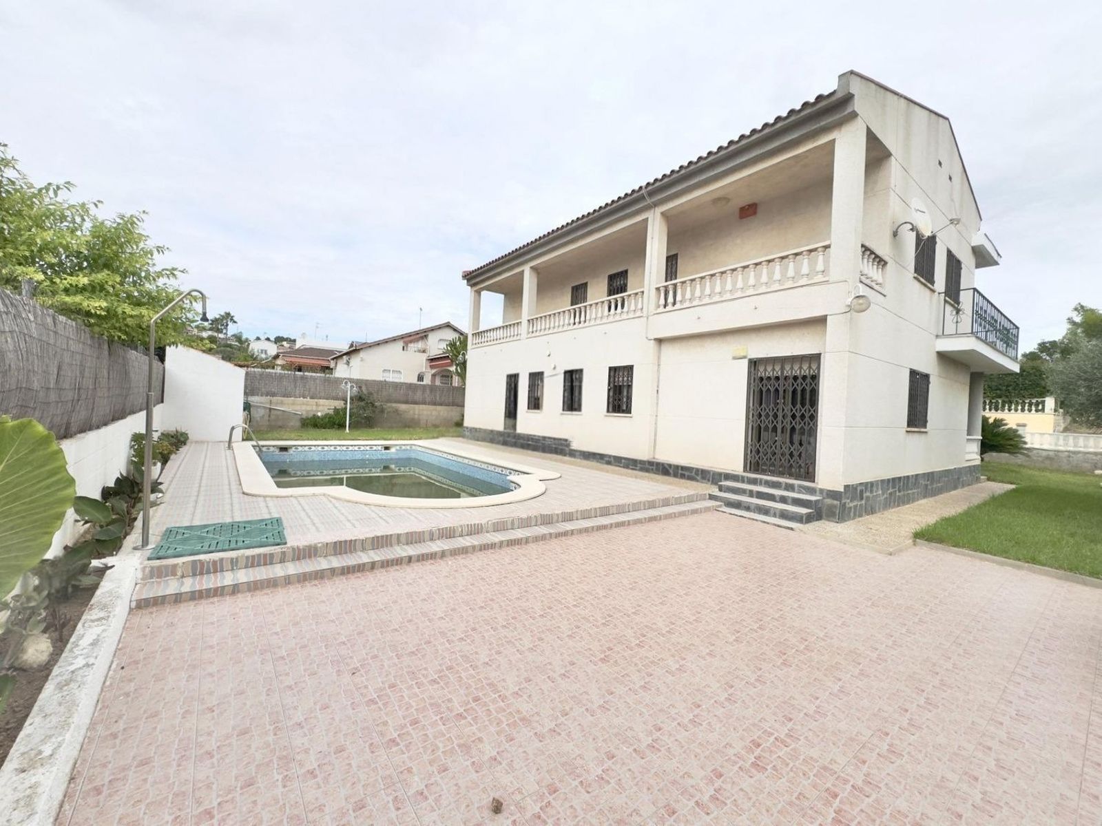 Māja Coma-Ruga, Tarragona, Spānijā 4 istabas, 282 m2 Nr. 166745