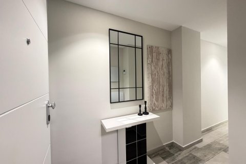 Apartament w Torrevieja, Alicante, Hiszpania 1 sypialnia, 60 mkw. nr 186927 – zdjęcie 3