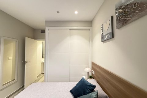 Apartament w Torrevieja, Alicante, Hiszpania 1 sypialnia, 60 mkw. nr 186927 – zdjęcie 12