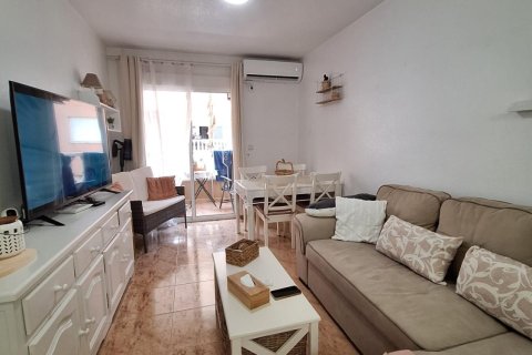 Apartament w Torrevieja, Alicante, Hiszpania 1 sypialnia, 69 mkw. nr 186925 – zdjęcie 2