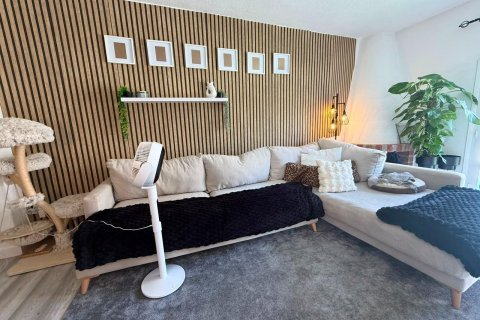 Bungalo pārdošanā Torrevieja, Alicante, Spānijā 2 istabas, 82 m2 Nr. 186923 - attēls 4