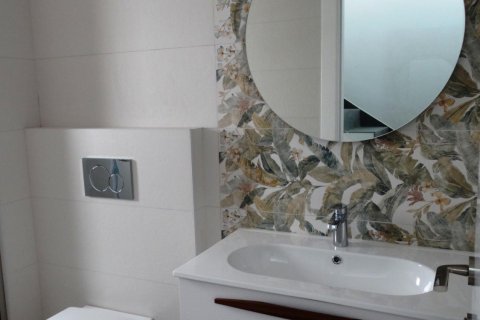 Radhus till salu i Santiago de la Ribera, Murcia, Spanien 3 sovrum, 114 kvm. Nr. 142782 - foto 9