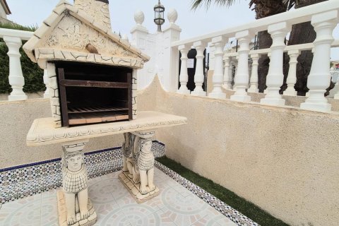 Villa in vendita a La Siesta, Alicante, Spagna 3 camere da letto, 82 mq. N° 164961 - foto 3