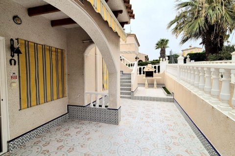 Villa in vendita a La Siesta, Alicante, Spagna 3 camere da letto, 82 mq. N° 164961 - foto 17