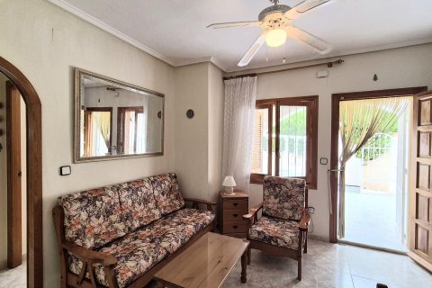 Villa in vendita a La Siesta, Alicante, Spagna 3 camere da letto, 82 mq. N° 164961 - foto 7