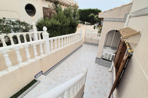 Villa in vendita a La Siesta, Alicante, Spagna 3 camere da letto, 82 mq. N° 164961 - foto 18