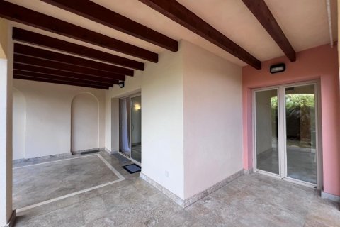 Apartment for rent Santa Ponsa, Mallorca, Spain 2 bedrooms, 115 sq.m. No. 138181 - photo 11
