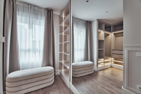 Villa for sale in Madrid, Spain 3 bedrooms, 162 sq.m. No. 179953 - photo 18