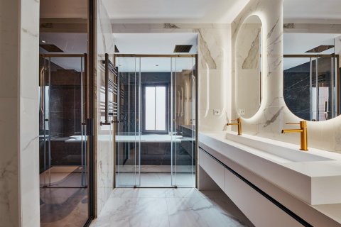 Villa for sale in Madrid, Spain 3 bedrooms, 162 sq.m. No. 179953 - photo 22