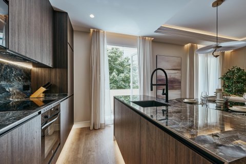 Villa till salu i Madrid, Spanien 3 sovrum, 99 kvm. Nr. 179954 - foto 4