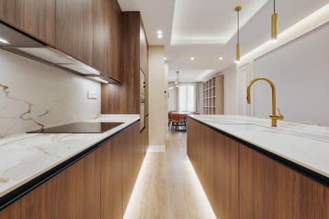Villa for sale in Madrid, Spain 3 bedrooms, 123 sq.m. No. 179952 - photo 7