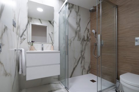 Living Estepona in Benidorm, Alicante, Spanien Nr. 146697 - Foto 3