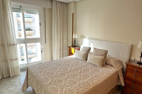 Аренда квартиры Марбелья, Малага, Испания 3 спальни, 120м2 №107659 - фото 2
