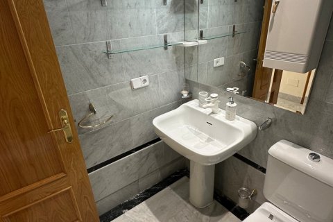 Аренда квартиры Марбелья, Малага, Испания 3 спальни, 120м2 №107659 - фото 6